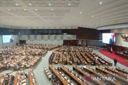 DPR gelar rapat  paripurna bahas RAPBN 2026 usai masa sidang dibuka