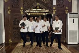 Prabowo panggil kabinet ke Hambalang bahas hutan dan tambang ilegal