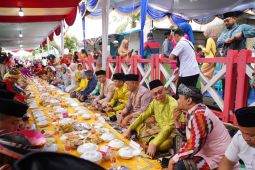 Robo - robo tolak bala di Pontianak digelar sepanjang 1,3 kilometer