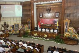 Bali percepat payung hukum lembaga baru penuntas perkara di desa adat