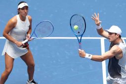 Draper/Pegula bekuk Alcaraz/Raducanu dan melangkah ke semifinal US Open
