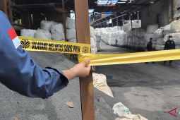 Diduga impor limbah B3, KLH hentikan operasional pabrik di Serang