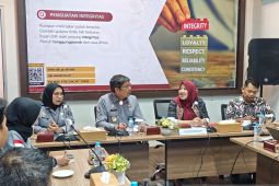 Kemenkum Kalbar melakukan percepatan pertukaran data Fidusia dengan OJK