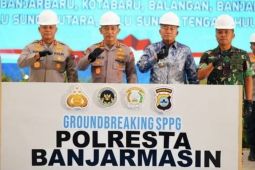 Kapolri letakkan batu pertama pembangunan SPPG Polresta Banjarmasin