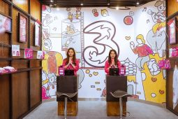 Indosat resmikan 3Store Medan Perintis dengan konsep modern bergaya anak muda