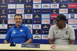 Pelatih Arema akui kemenangan lawan Bhayangkara tak mudah diraih