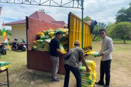 Polres Ogan Ilir-Sumsel salurkan 5 ton beras pada gerakan  pangan murah