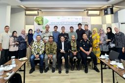 ARC USK dan ILO inisiasi digitalisasi penguatan rantai pasok nilam Aceh