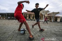 Kemenag minta jangan usir anak-anak yang main di lingkungan masjid