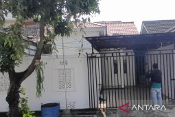 Baru enam bulan ditempati, markas judi online di Karawang digerebek Polda Jabar