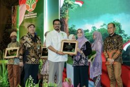 Perhutanan sosial percepat swasembada pangan, air, energi