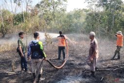 BPBD padamkan karhutla di Batukuning Kabupaten OKU