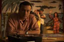 Mengulas babak demi babak kisah film "Siapa Dia" dibintangi aktor Nicholas Saputra