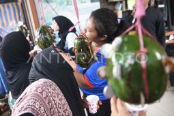 Ibu rumah tangga meriahkan lomba HUT ke-80 RI