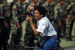 Catatan jurnalis: Susahnya memotret dengan kamera film