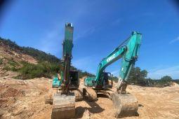 Polda Babel tangkap tiga terduga pelaku penambangan dan perusakan hutan di Bangka