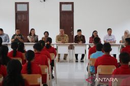 Tinjau proses belajar, Gubernur Maluku dan DPD RI pastikan kebutuhan Sekolah Rakyat terpenuhi