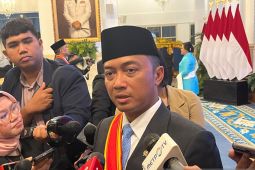 Mensesneg: Tanda jasa untuk anggota kabinet karena capaian luar biasa