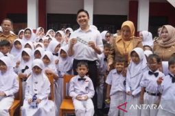Pemkab Cianjur berikan obat cacing gratis untuk anak sekolah