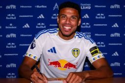 Leeds United berhasil menggaet James Justin dari Leicester