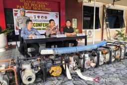 Polres Parimo sita delapan mesin pengolah emas dari tambang ilegal