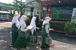 Menag sebut MBG program strategis siapkan generasi sehat dan produktif