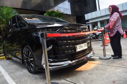 Sejumlah mobil dipindahkan dari rumah dinas Ebenezer pasca-OTT