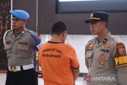 Polres Indramayu mengungkap kasus ayah setubuhi anak kandung