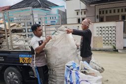 DLH gencarkan program bank sampah di Kotawaringin Barat