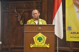 Sarmuji berkomitmen bantu rakyat usai jadi legislator populer Jatim