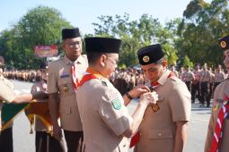 Wakil Wali Kota Pontianak  terima lencana darma bakti