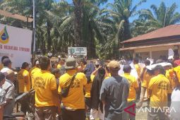 Warga Desa Langkimat Paluta tuntut Tanah Ulayat 4.200 hektare jadi plasma