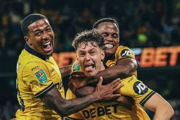 Wolves melaju ke putaran tiga, Bournemouth hingga West Ham tersingkir