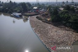 Aksi Bersih Satu Bumi Merdeka dari Sampah