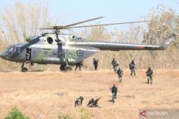 Bencana Sumatera, TNI AD kerahkan 2 helikopter