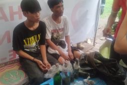 Polisi tangkap pelajar bawa bom molotov saat hendak unjuk rasa di DPR