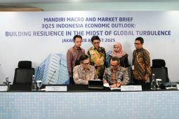 Ekonom Bank Mandiri proyeksikan perekonomian Indonesia 2025 mampu tumbuh 5 persen