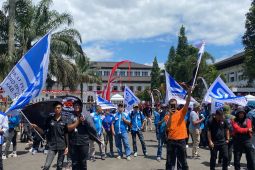 Polrestabes Bandung: 1.030 personel amankan demo buruh di Gedung Sate