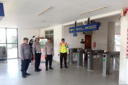 Antisipasi massa demo ke Jakarta, polisi Tangerang siaga di perbatasan