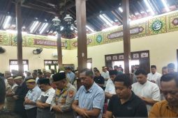 Polresta Tangerang gelar shalat gaib untuk Affan Kurniawan