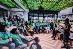 Polrestro dan Dandim Depok ajak komunitas ojol bersama-sama jaga kondusivitas