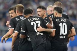 FC St. Pauli menang 2-0 atas 10 pemain Hamburger SV