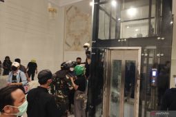 Rumah Eko Patrio dijaga Polisi dan TNI