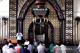 Bupati Gorontalo mengajak masyarakat tidak terpancing isu pecah belah