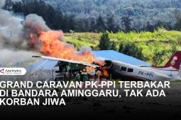 Pesawat terbakar di Bandara Aminggaru, Puncak