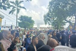 Ribuan warga Pangkalpinang saksikan Karnaval PBB HUT RI