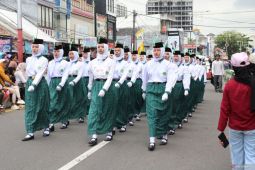 Pawai Baris Berbaris HUT Ke-80 RI di Babel