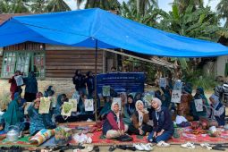 Mahasiswa KKN UINSU gelar pelatihan ecoprint bersama PKK di Desa Pematang Serai