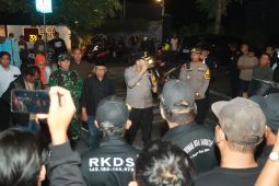 Polres Blitar patroli skala besar cegah kerusuhan