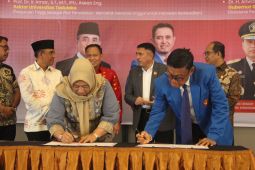 Kemenkum Sulteng dan Untad kerja sama penguatan layanan AHU dan KI